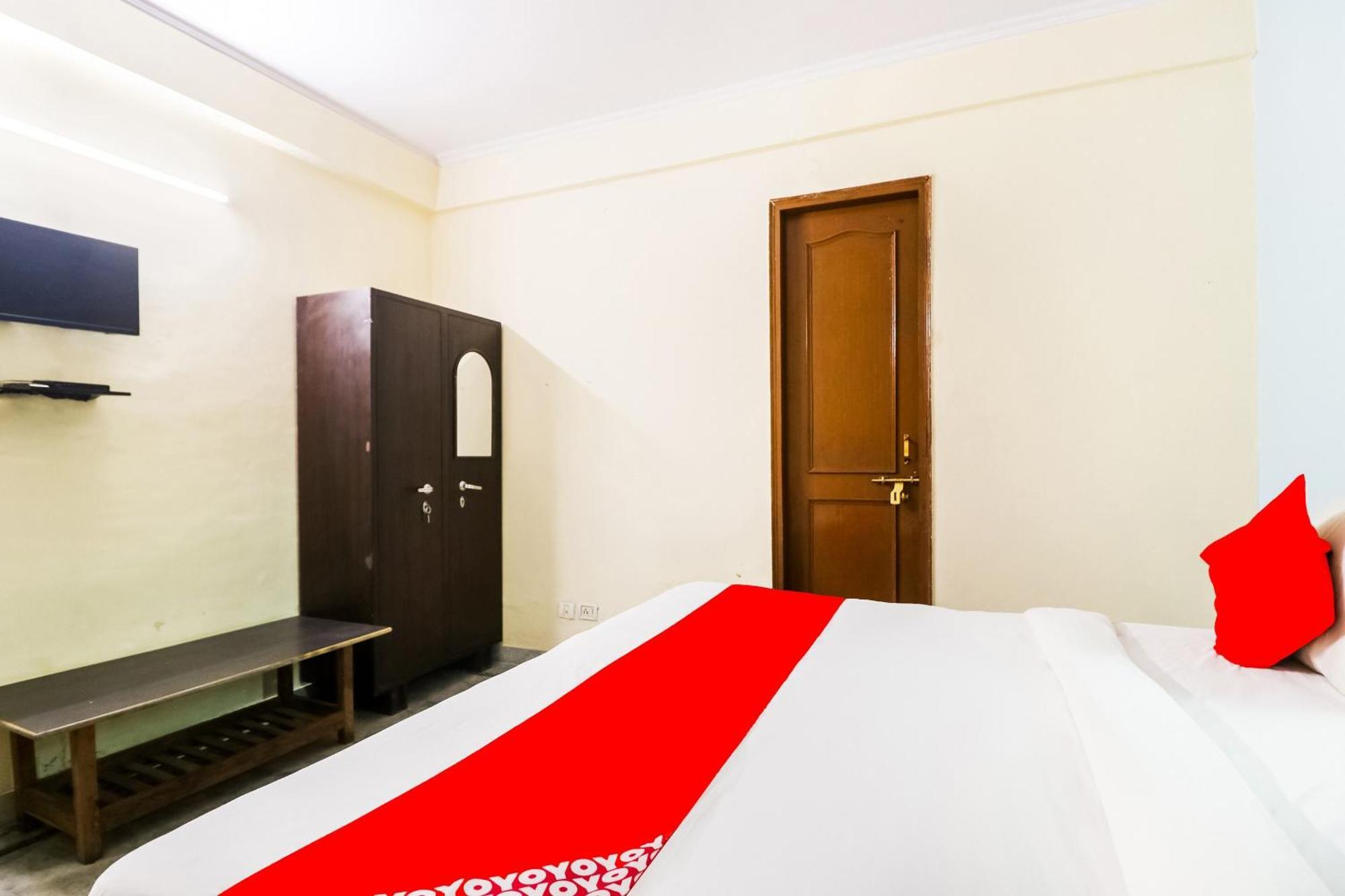 Hotel O Maurya Residency Gurgaon Exterior photo